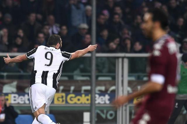 娇妻被3p的刺激在线观看