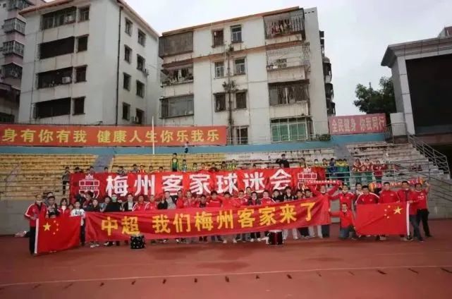 亚洲精品一区二区三区